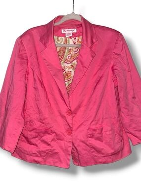 Lily Stanhope pink 3/4 sleeve buttoned blazer